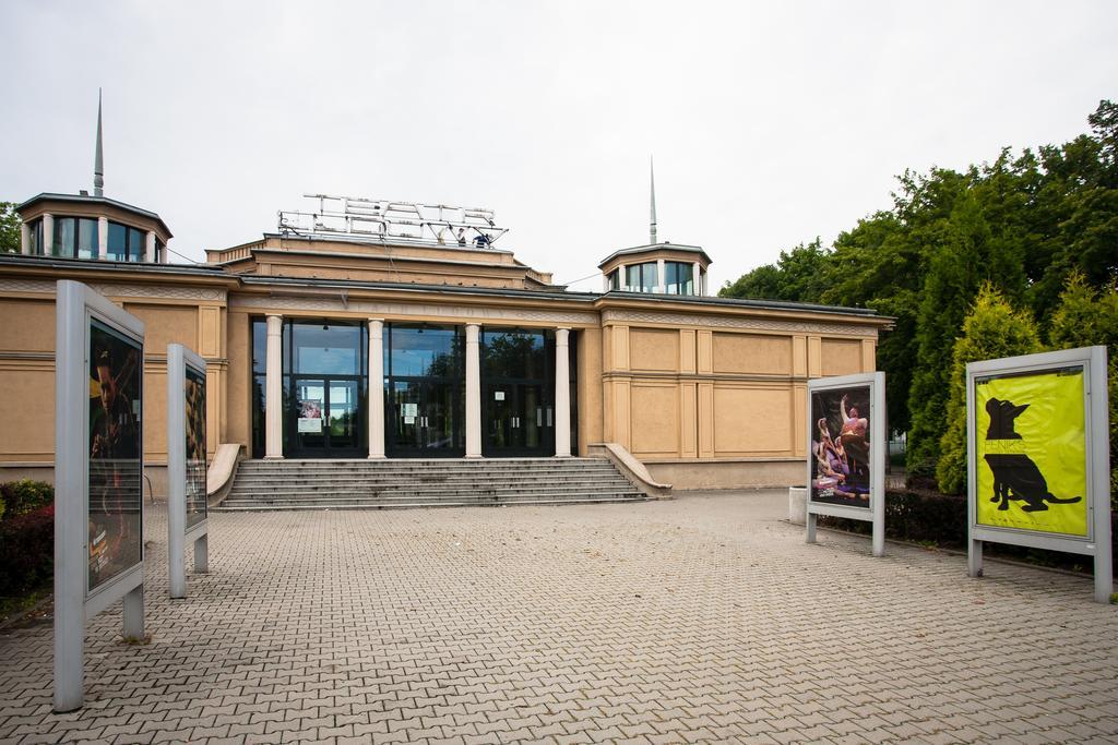 A Pousada Dom Turystyczny Indigo Cracóvia Exterior foto